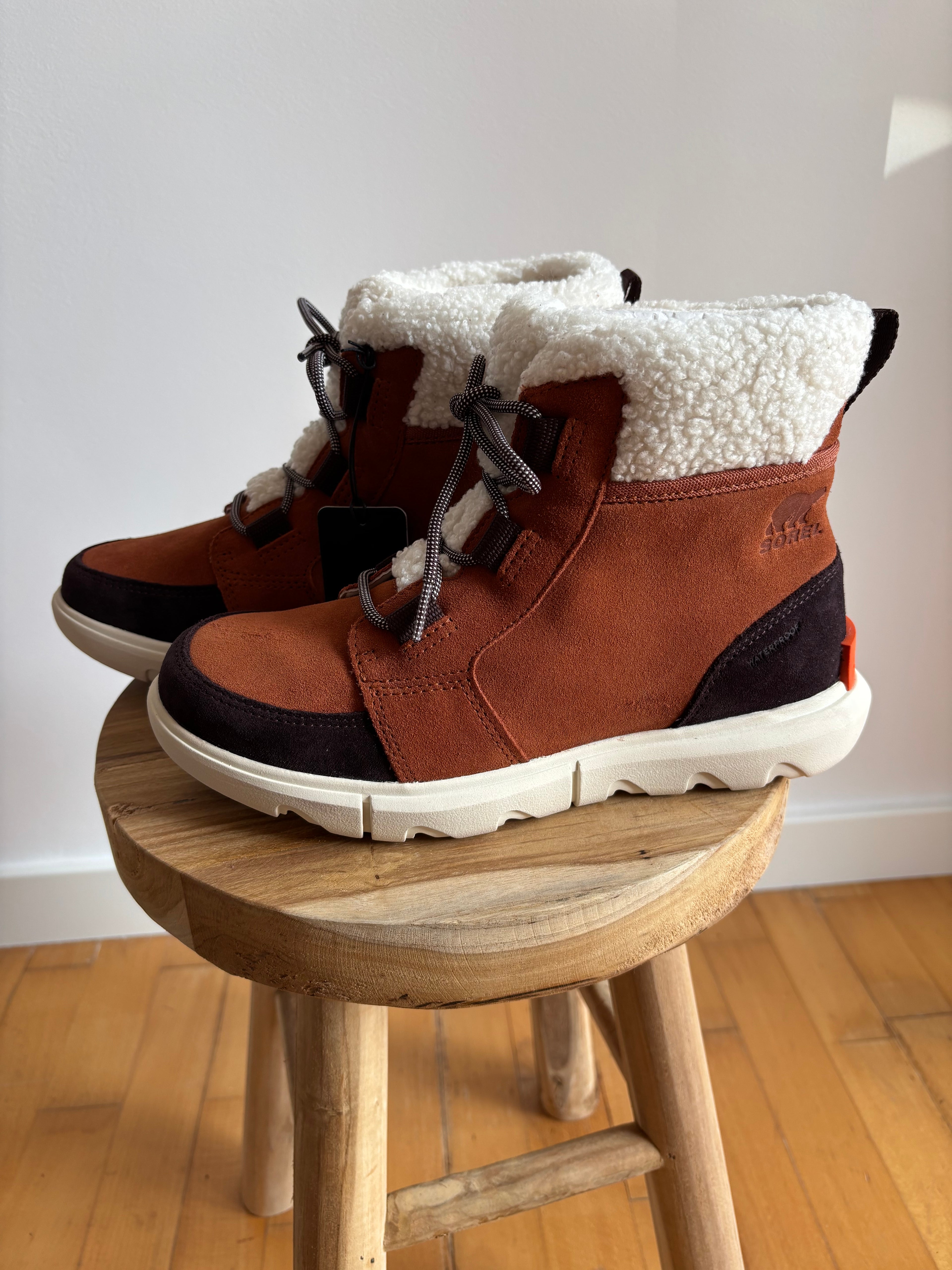 Botas Sorel Explorer II Carnival